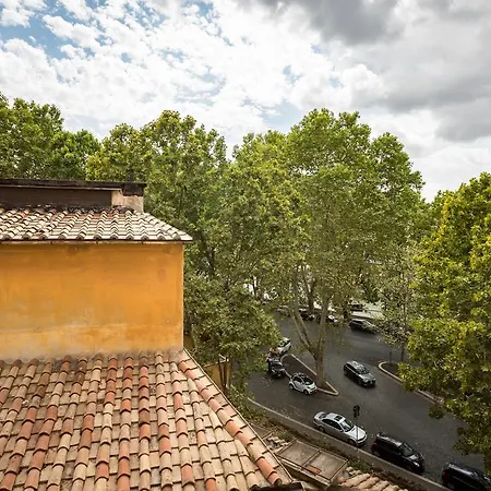 The Imperial Apartment Rom